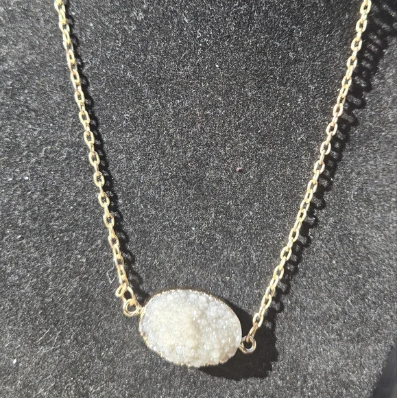 Quartz gray natural drutzy Gold plated Necklace  16" adjustable - Picture 9 of 9